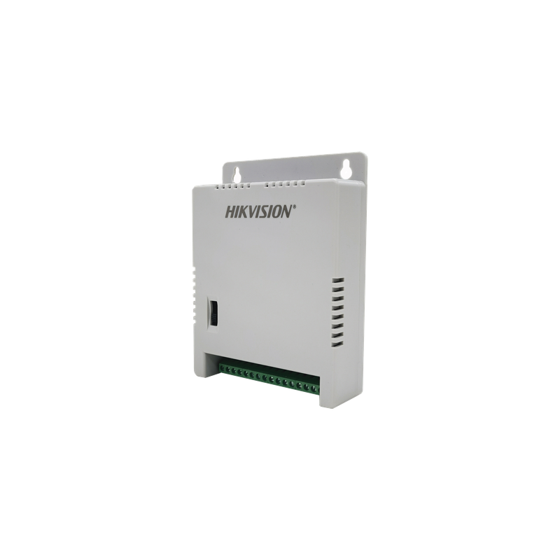 Fuente de Poder Regulada / 8 Salidas / 1 Amp por Salida / Voltaje Ajustable 12/13.5/15 VCC / Entrada 90-130 VCA / Filtro de Ruido para 4K