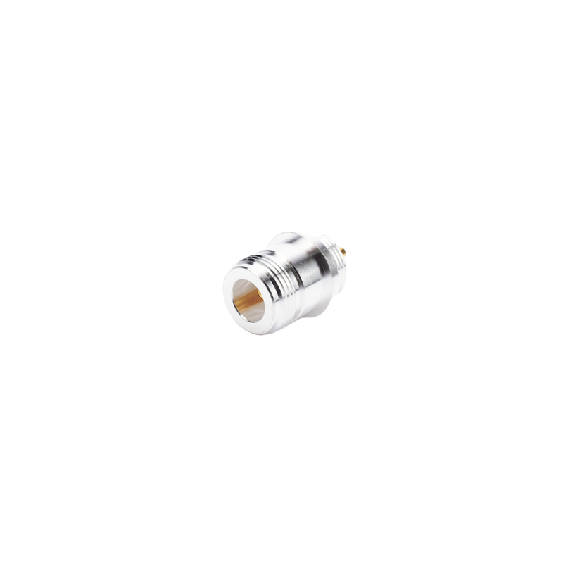 Conector N Hembra para Montaje Frontal en Panel, Doble D Pla