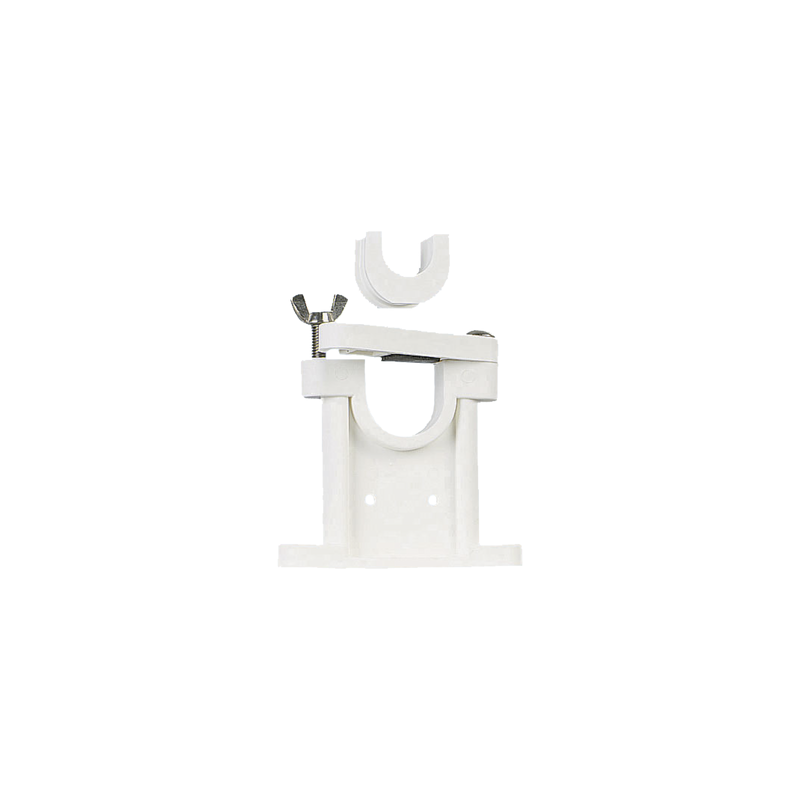 Soporte para antenas de 1 1/2 ", 1 1/8" y 1" de diametro, utilizando el adaptador incluido.